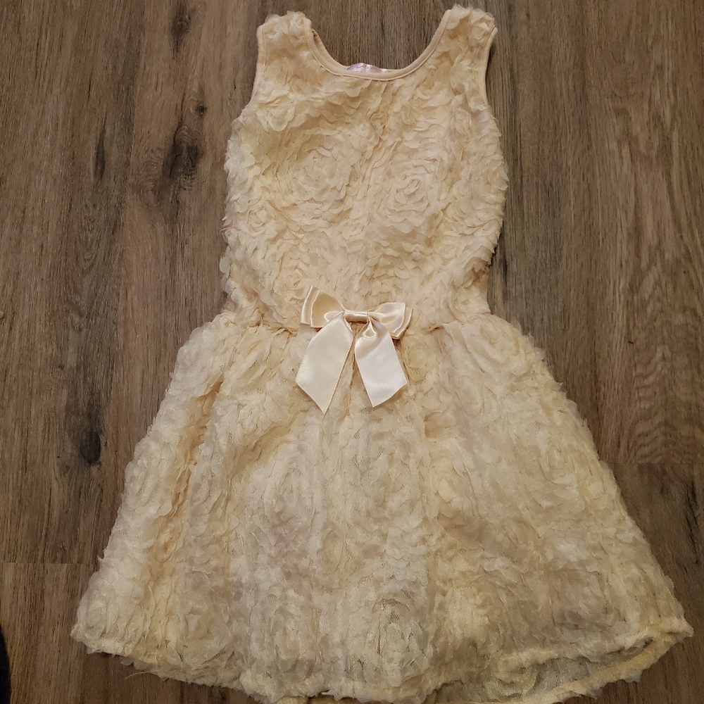 Girl's Popatu floral dress